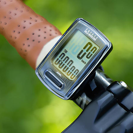 CATEYE Velo CC-VT230W Wireless Cycling Computer 8 Functions-Pit Crew Cycles