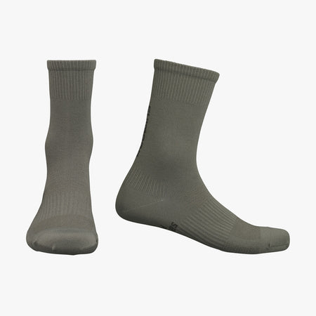 SHIMANO Evolve Durable All-Season Cycling Socks-Pit Crew Cycles
